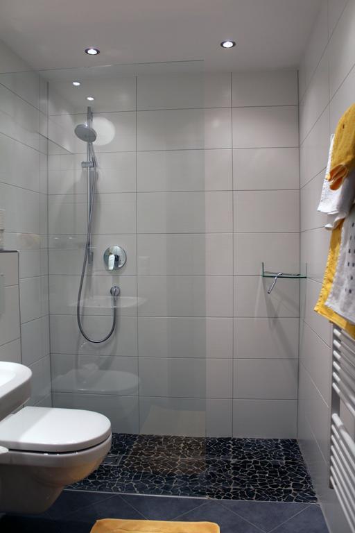 ריד אים אוברינטל Appartements Zerzer מראה חיצוני תמונה