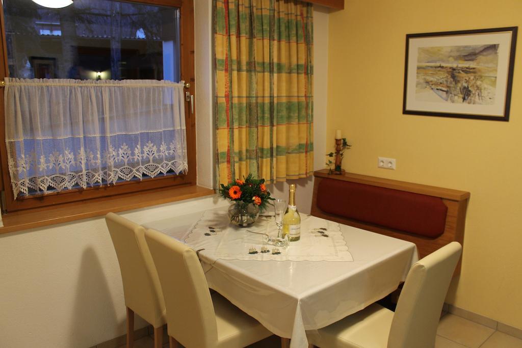 ריד אים אוברינטל Appartements Zerzer חדר תמונה