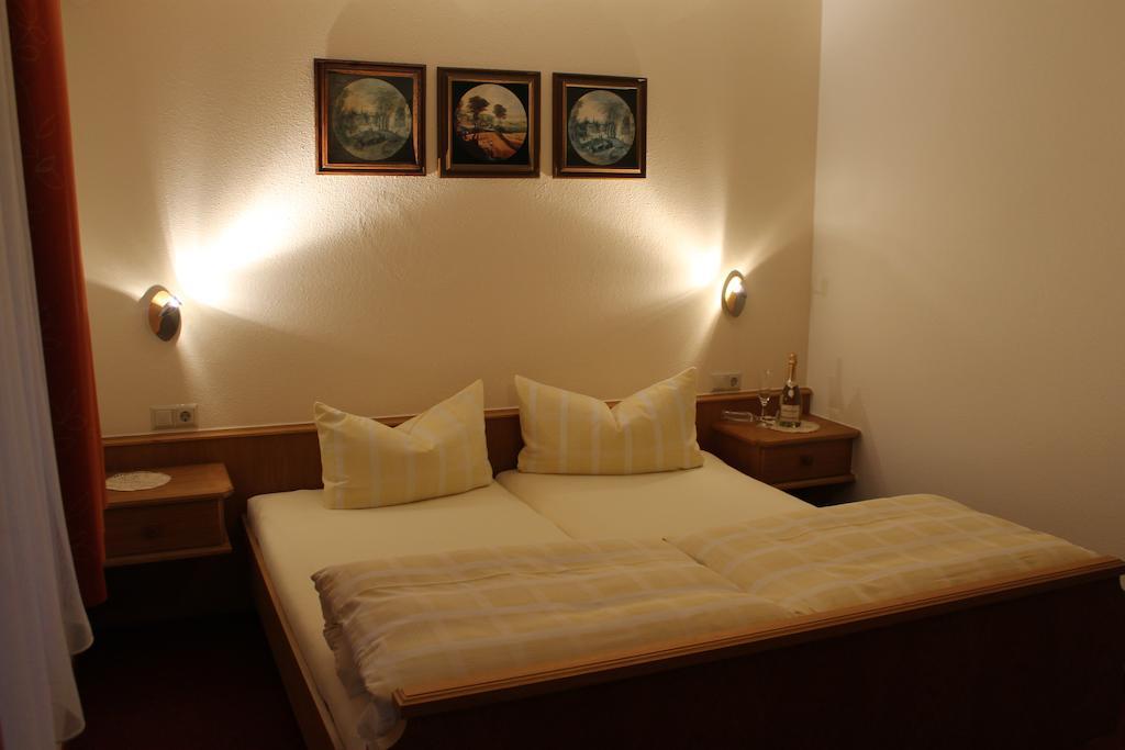 ריד אים אוברינטל Appartements Zerzer חדר תמונה